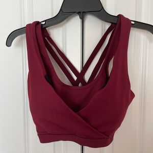 GapFit Maternity Nursing Workout Bra